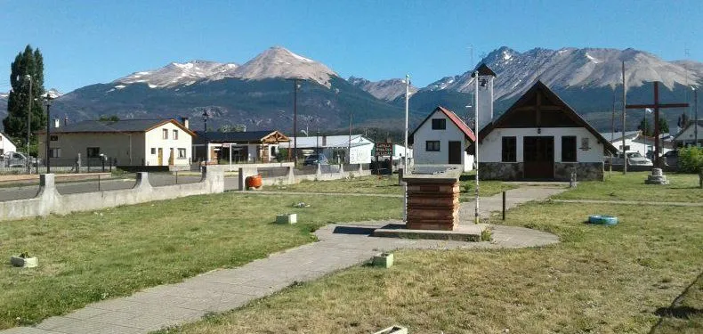 Paisaje con las cordilleras de fondo en Las Pampas